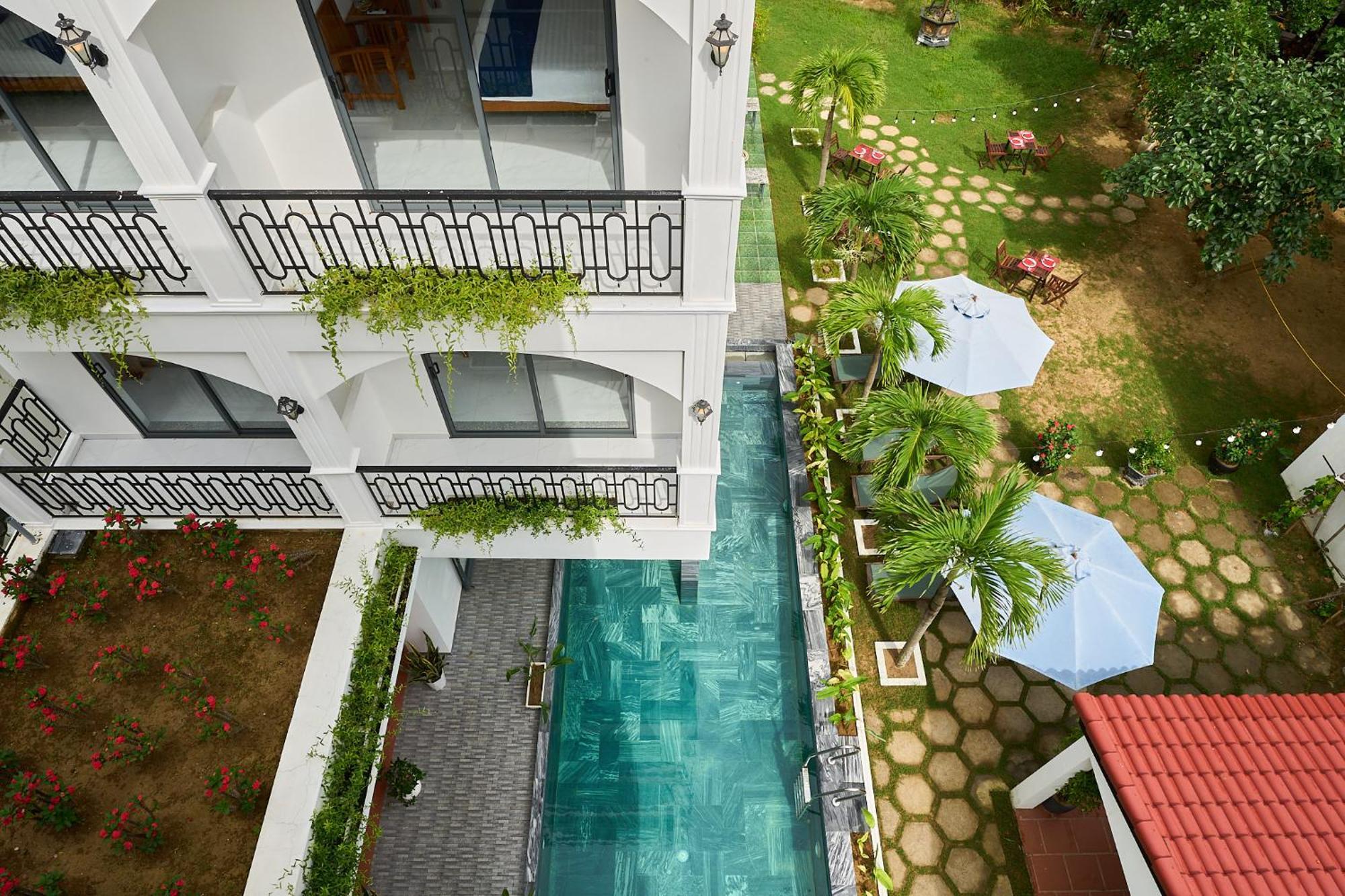 Hoi An Legend Charm Boutique Hotel Exterior photo